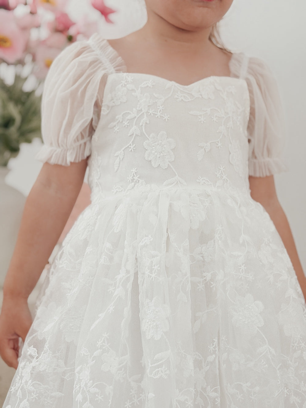 Vestido Branco Arielle — Meninas