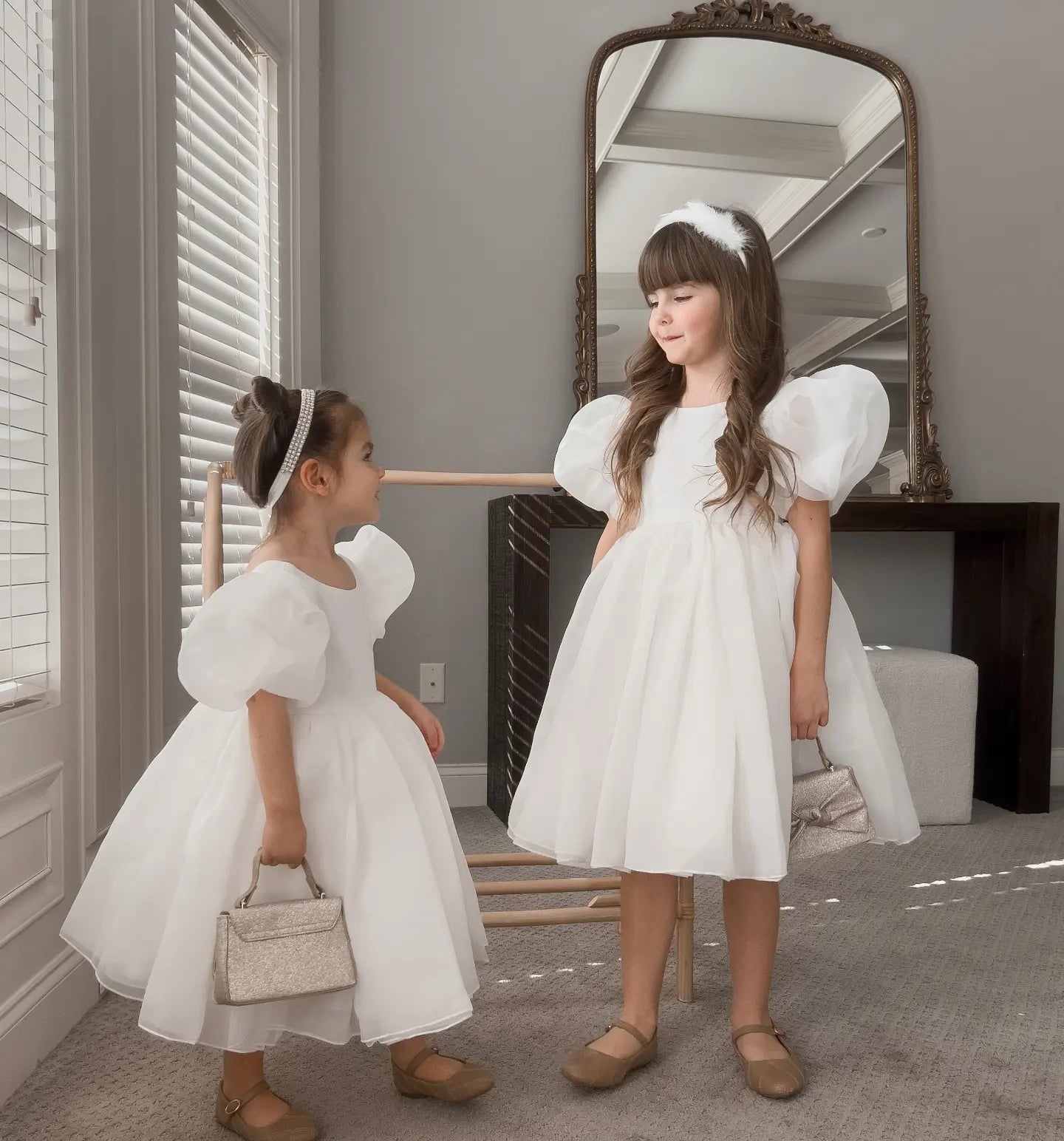 Vestido Infantil Bella – Destaque na Vogue Austrália | Festa, Batizado e Ocasiões Especiais