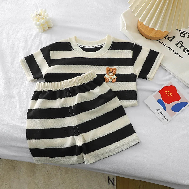 Conjunto LittleStripes – Estilo Fresco com Toque Animal