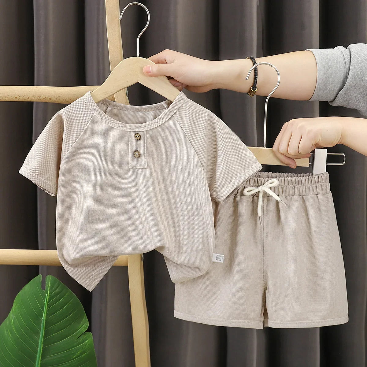 Conjunto WaffleSoft – Minimalismo, Frescor e Conforto para Meninos