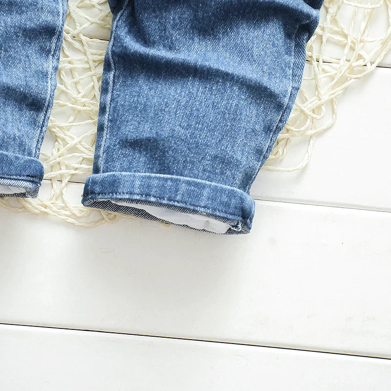 Overall MiniExplorer – Jeans Confortável para Aventuras Diárias