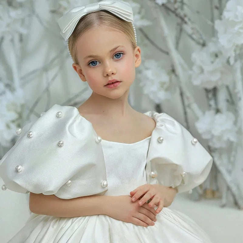 Vestido Infantil Bella – Destaque na Vogue Austrália | Festa, Batizado e Ocasiões Especiais