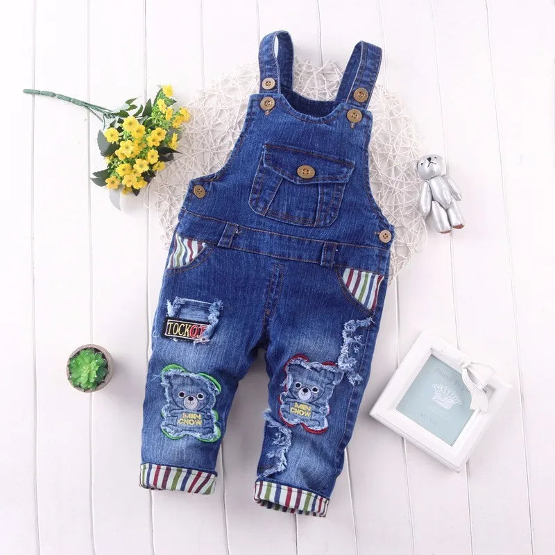 Overall FunAnimals – Aventura, Conforto e Diversão em Denim