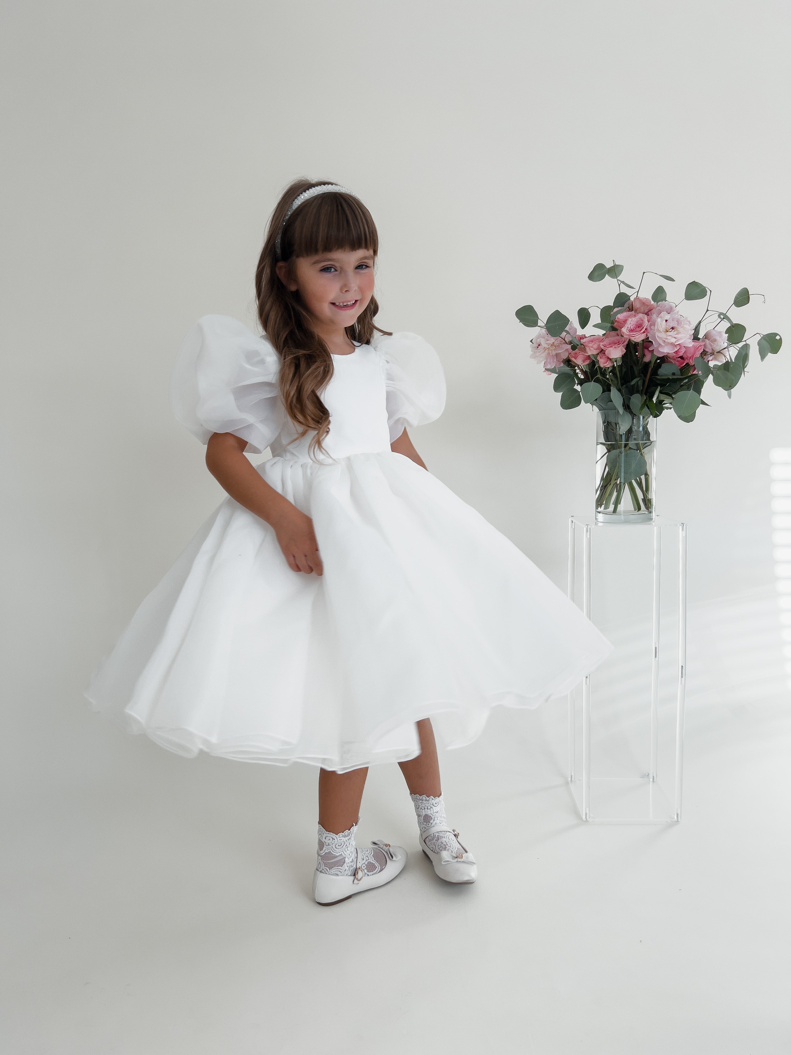 Vestido Infantil Bella – Destaque na Vogue Austrália | Festa, Batizado e Ocasiões Especiais