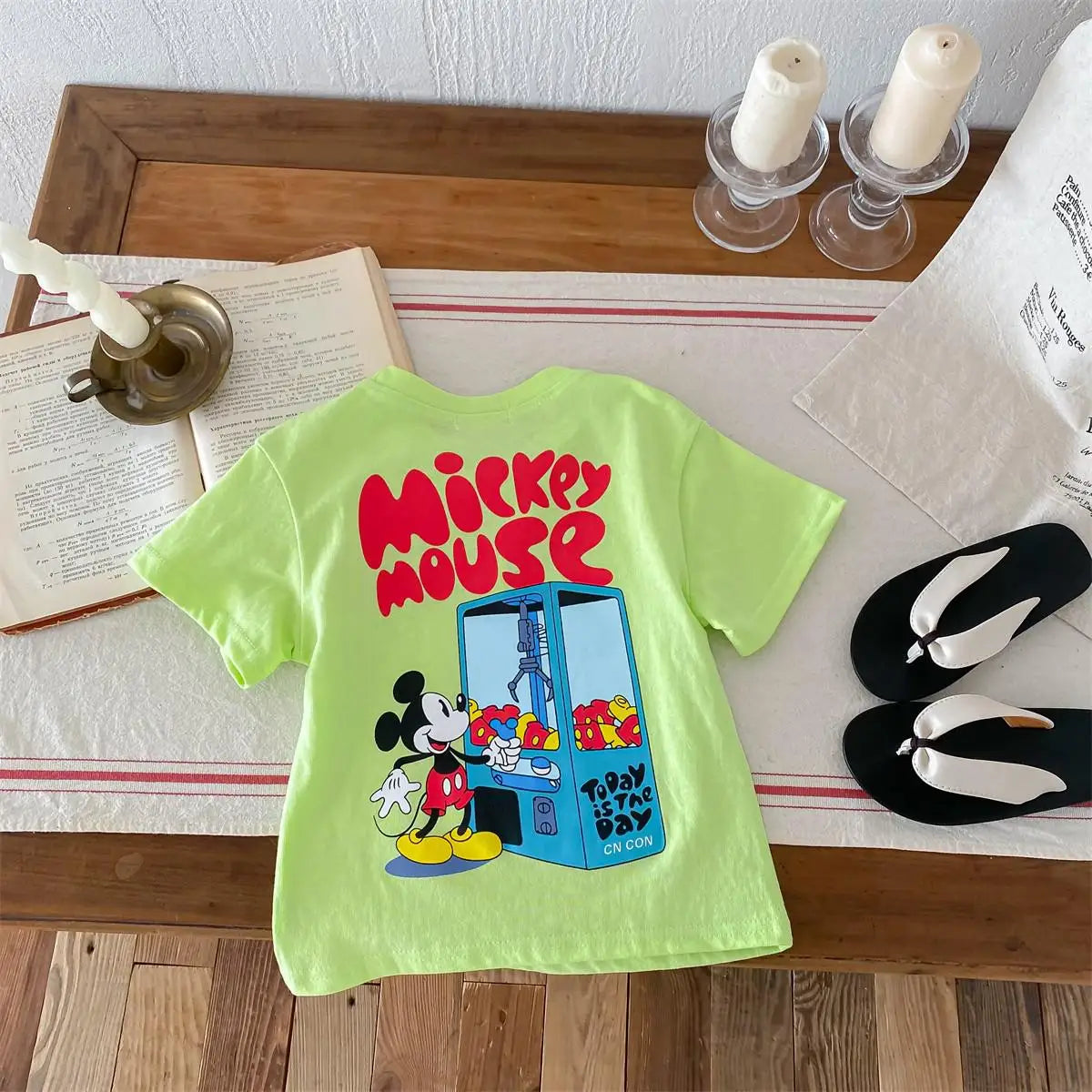 Camiseta Disney FunPlay – Leve, Colorida e Cheia de Magia