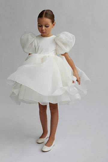 Vestido Infantil Bella – Destaque na Vogue Austrália | Festa, Batizado e Ocasiões Especiais