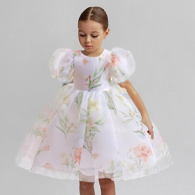 Vestido Infantil Bella – Destaque na Vogue Austrália | Festa, Batizado e Ocasiões Especiais